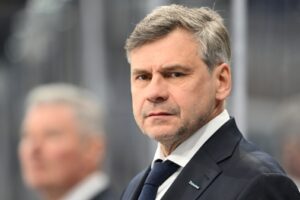 «Локомотив» в понедельник объявит о назначении Квартальнова главным тренером, контракт — по схеме «1+1»